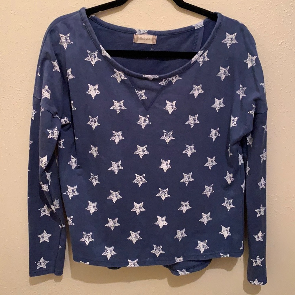 Star Print Sweater: Altar’D State